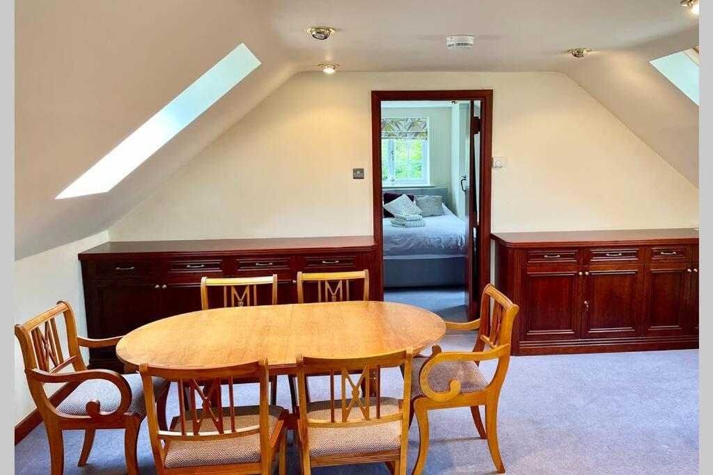 Adorable 2 Bedroom Countryside Guesthouse Broome  Экстерьер фото